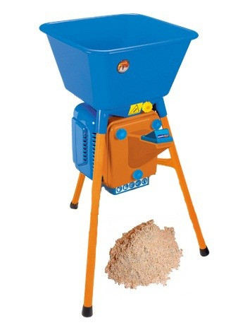 Зернодробарка Novital Magnum 4V, 750 W млин для пшениці, кукурудзи, ячменю, вівса, гречки, трав, борошна