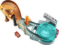 Игровой набор Disney Car Toys Тачки Опасная трасса (GTK92)
