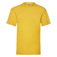 Красива чоловіча футболка жовтого кольору на літо