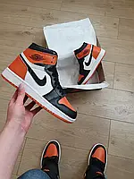 Кроссовки женские оранжевые с черным Nike Air Jordan 1 Retro Orange. Обувь унисекс Найк Аир Джордан 1 Ретро