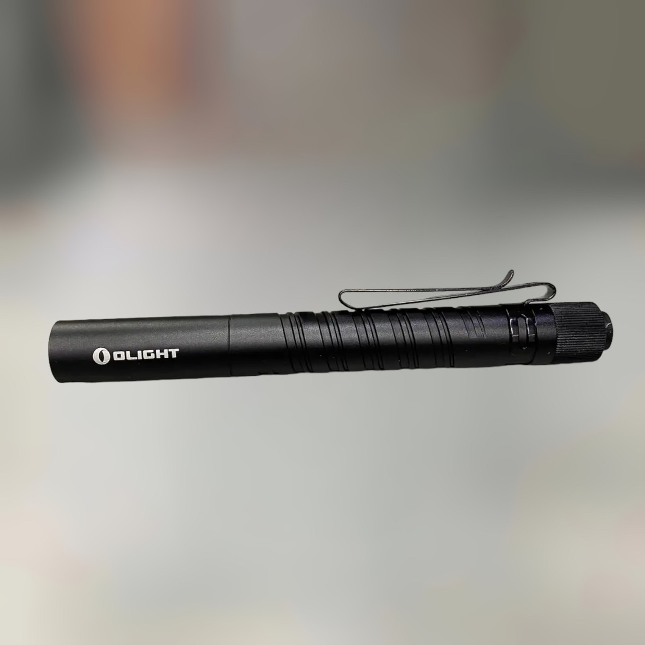 Ліхтар Olight I3T Plus Black, 70 м, 250 лм, IPX8, компактний ліхтарик ручний на батарейках ААА