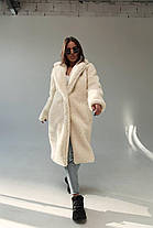 Шуба жіноча тепла з еко хутра застібається на гачки та дві бічні кишені Gvk2150, фото 2