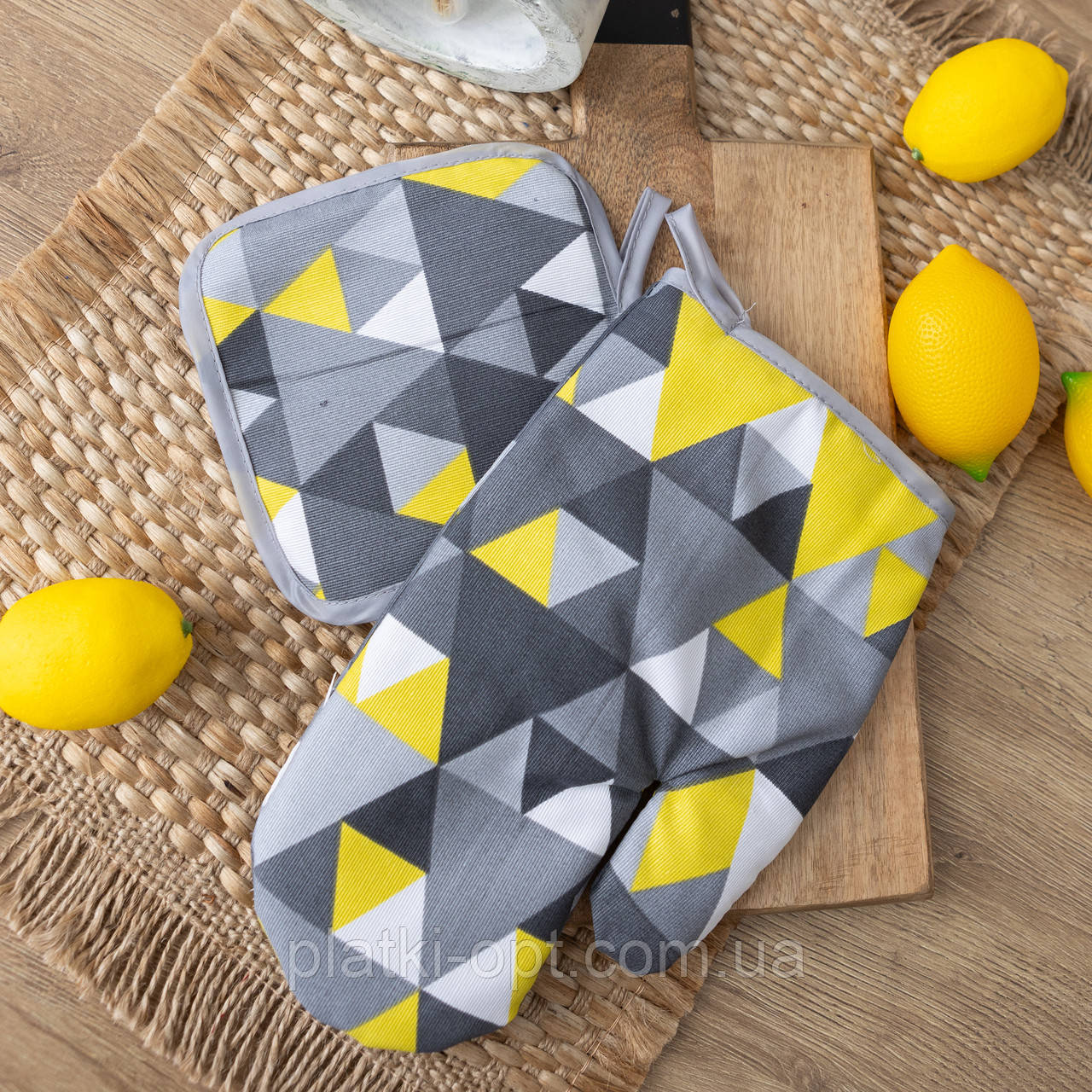 Рукавичка + прихватка водовідштовхувальні "Трикутники жовтий"