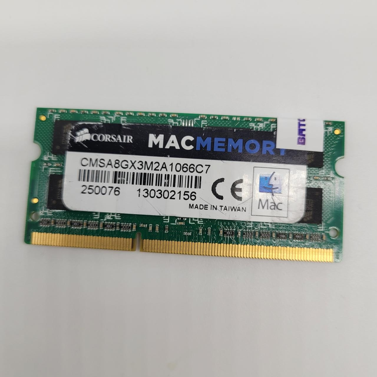 Оперативна пам'ять для ноутбука Corsair SODIMM DDR3 4Gb 1066MHz 8500s CL7 (CMSA8GX3M2A1066C7) Б/В