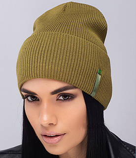 Молодіжна шапка із тонкої кашемірової пряжі «Сфера» у оливковому кольорі.