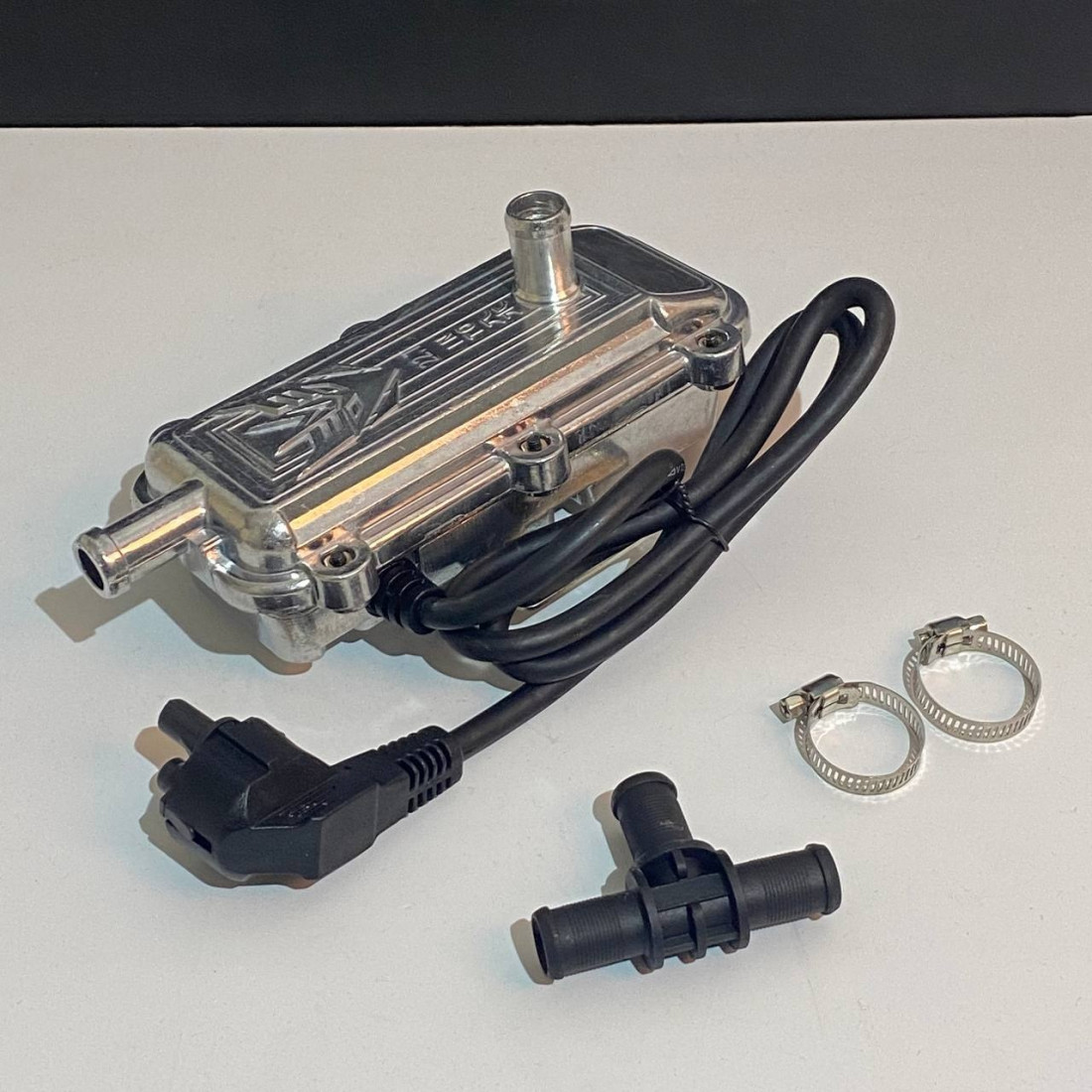 Підпусковий підігрівач двигуна 220 В 3000 Вт 70-75 °C ELEGANT 101604, фото 1