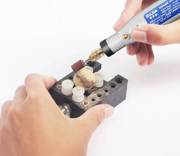 Купить Бормашина мини гравер Hilda JD5202-A с комплектом насадок для ...