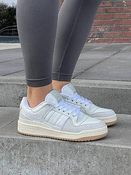 Жіночі кросівки Adidas Forum 84 Low ADV FY7998 бежеві шкіряні Адіас Форум весняні осінні