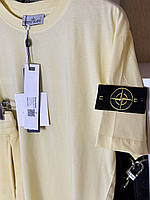 Желтый костюм футболка+шорты Stone Island мужская Стоун Айленд с патчем