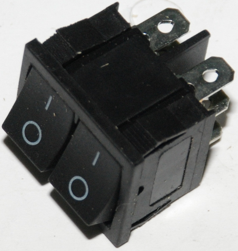 Тумблер подвійний 2 положення 6 контактів 21*25 mm 6A