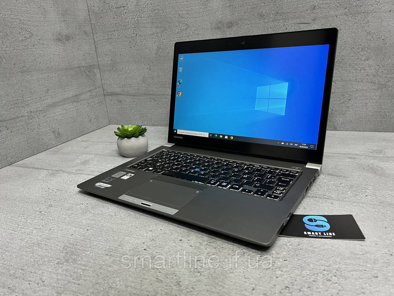 FullHD Ips 8gb 256gb Ssd Мультимедійний Ноутбук Toshiba Тошиба Z30T-A ...