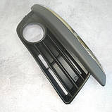 Решітка противотуманки права с хром накладкой VW Jetta 5, фото 2