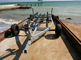 Візок для катера