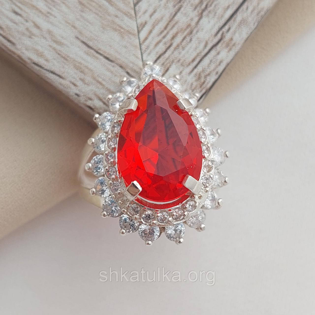 Кольцо серебряное с крупным каплевидным красным рубеллитом и белыми цирконами - фото 1 - id-p714605746