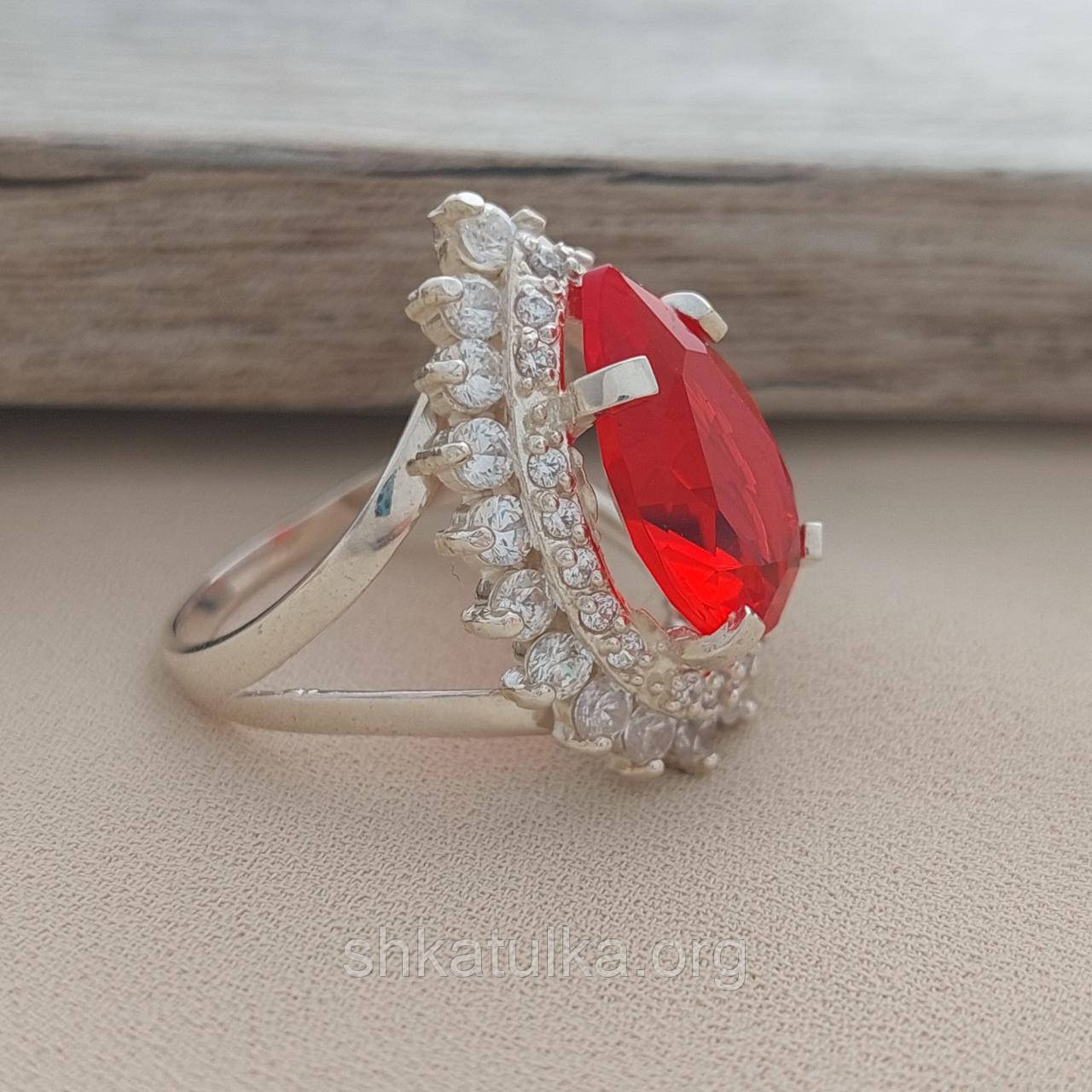 Кольцо серебряное с крупным каплевидным красным рубеллитом и белыми цирконами - фото 5 - id-p714605746