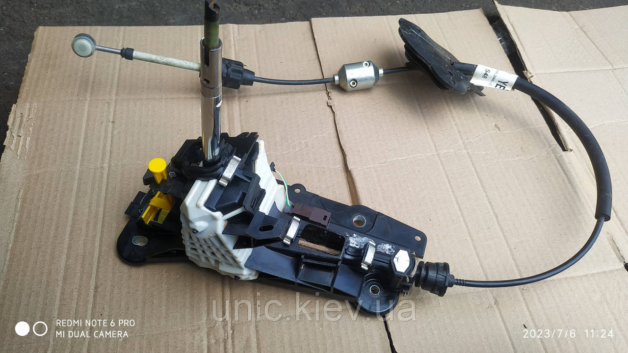 Куліса акпп з тросом Рено Зое б/в