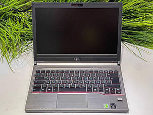 Ноутбук Fujitsu LifeBook E734/ 13.3" (1366x768)/ Core i3-4100M/ 8 GB RAM/ 120 GB SSD/ HD 4600, фото 2