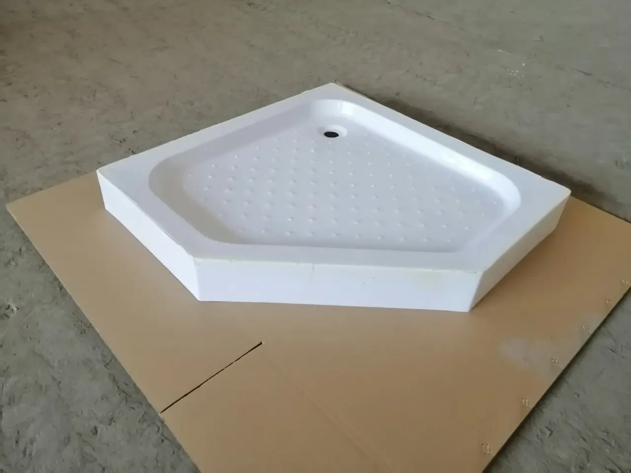 Душовий піддон 90*90*12 см акриловий п'ятикутний Sansa