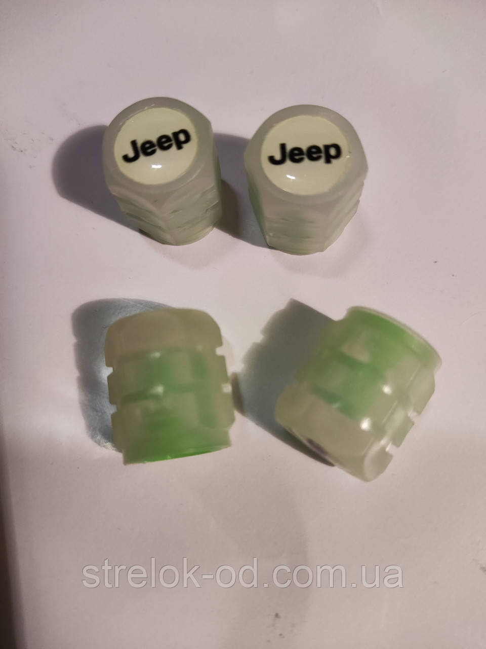 Захисні ковпачки на ніпелях Джип Jeep світні. Комплект 4 шт.