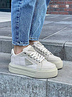 Женские кроссовки Prada Re-Nylon Brushed Leather Sneakers Beige Not Lux (бежевые) кеды на платформе L0696 37