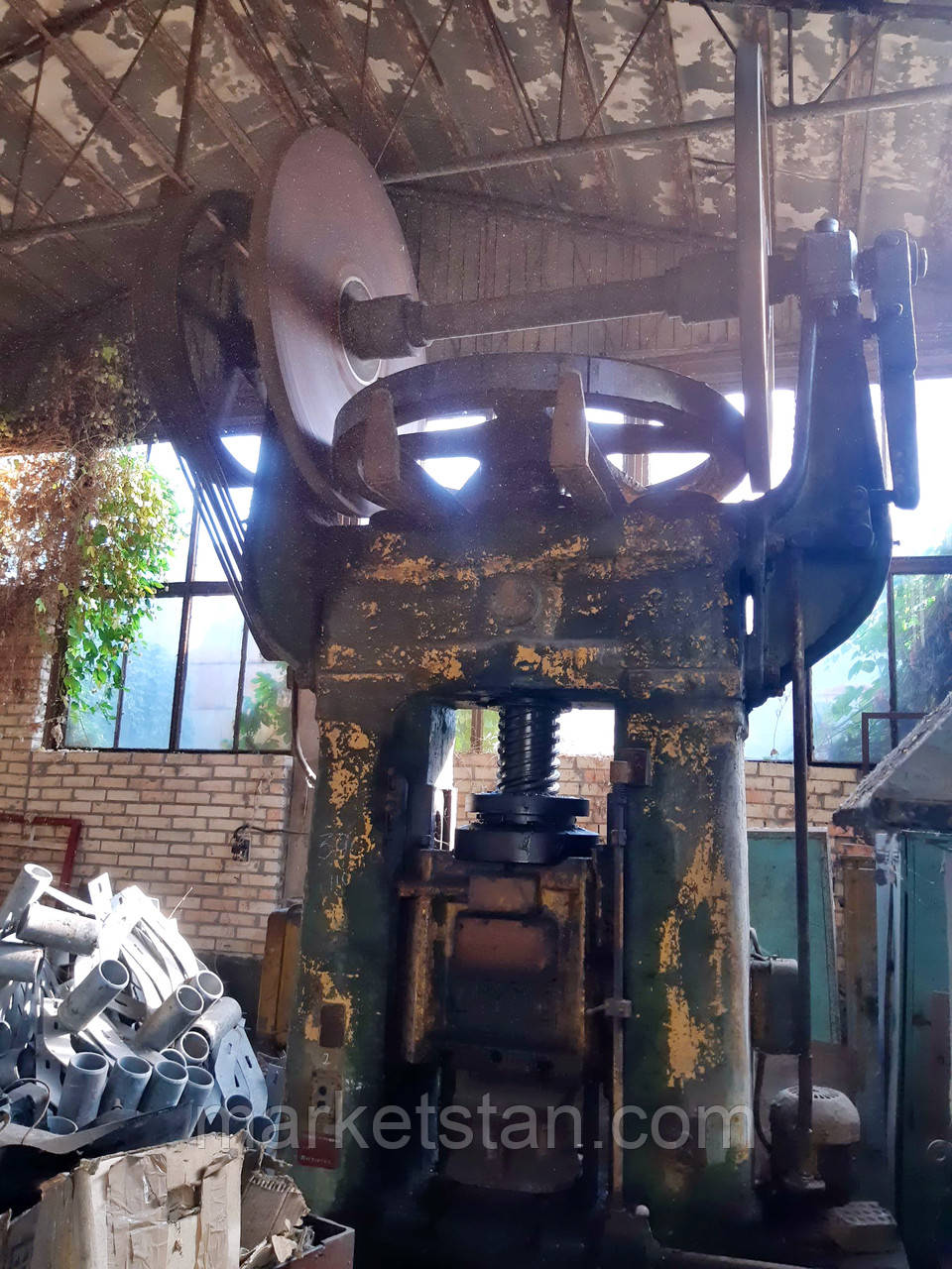 Прес ФА-127 фрикційний гвинтовий, зус. 250 т
