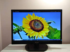 Б/в Монітор Philips Brilliance 220B4L | 22" (1680x1050) TN | DP, DVI, VGA, Audio | VESA 100x100 | Вбудовані колонки 1.5W