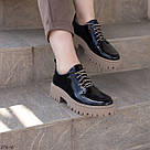 Жіночі чорні туфлі зі шнурком на бежевій підошві Розміри 36-41, фото 3