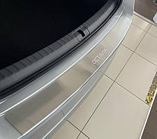 Накладка на бампер із загином Skoda Octavia A8 5-дверцята з 2020 р.