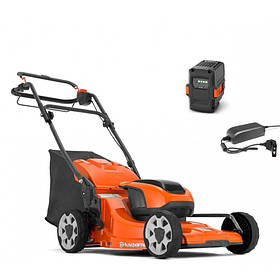 Акумуляторна самохідна газонокосарка Husqvarna LC 142iS KIT