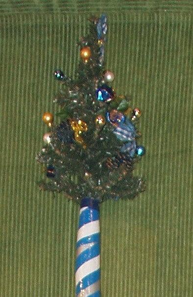 Посох Св. Миколая/Діда Мороза дерев'яний цільний - ЗИМОВА ЯЛИНКА, фото 1