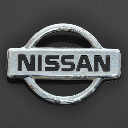 Емблема Nissan пластик/2 пуклі /маленька 50х69мм, фото 2