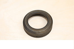 Гайка опори циліндра підйому кузова МАЗ 503А-8603598