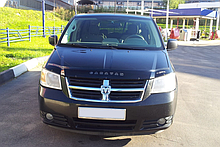 Дефлектор капота (мухобійка) Dodge Caravan V 2007-2010