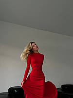Изысканное макси платье красного цвета