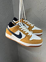 Женские кроссовки Nike SB Dunk Low