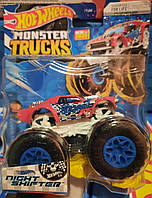 Hot Wheels Monster Trucks 1:64 Scale Truck & 1 Crushable Car Night Shifter HLR80 Монстер Трак Нічний Гонщик