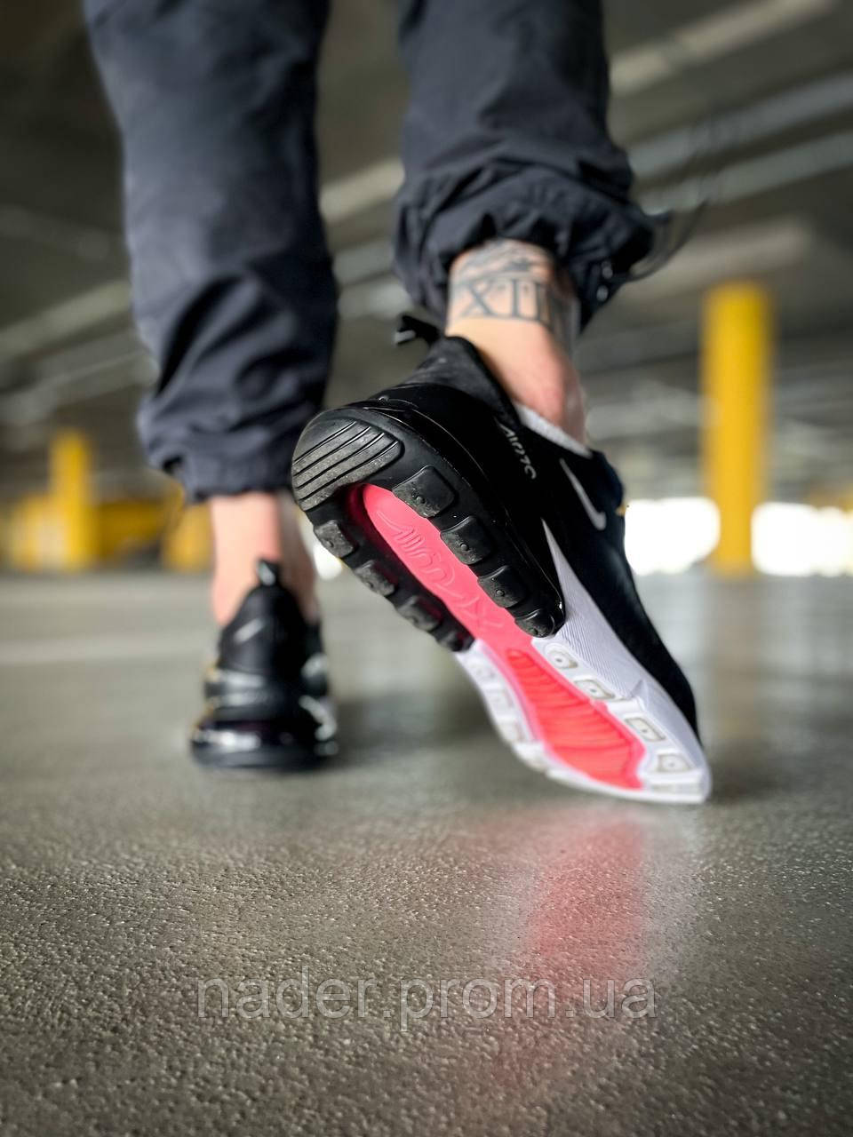 Nike Air Max 270