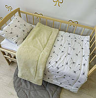 Теплый комплект в детскую кроватку с овчиной для новорожденных 2 предмета (одеяло, подушка) BST Черный с белым