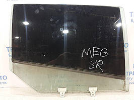 Скло дверей заднє праве Renault