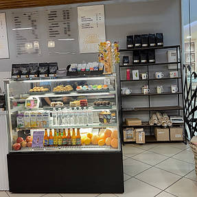 Кав'ярня "Integral Coffee", дивани та столи від Lofty