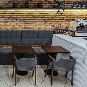 Кав'ярня "Integral Coffee", дивани та столи від Lofty