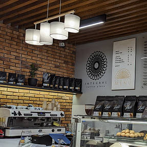 Кав'ярня "Integral Coffee", дивани та столи від Lofty