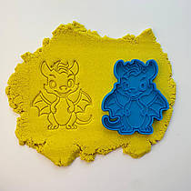 Форми-вирубки для пряників "Дракончик 3"