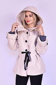 Коротке жіноче пальто з капюшоном, бежеве