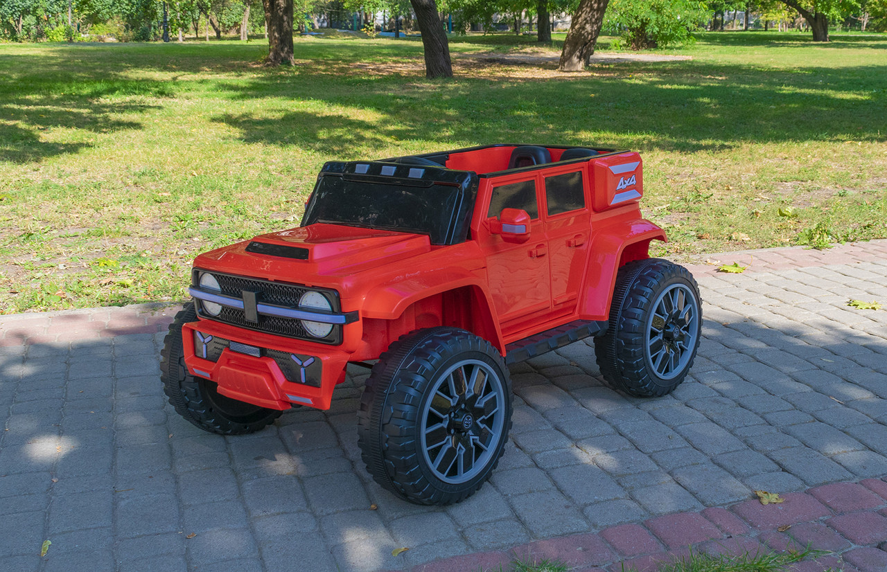 Дитячий автомобіль (модель 600)