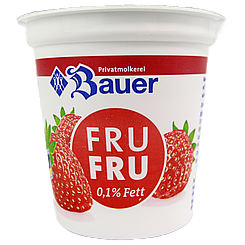 Йогурт полуниця Бауер Bauer strawberry 150g 20шт/ящ (Код: 00-00015143)