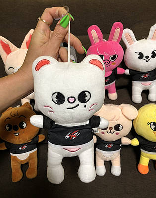 Stray Kids skzoo プリン 8体 Stray Kids スキズ SKZOO オリジナル8体コンプセット｜Yahoo