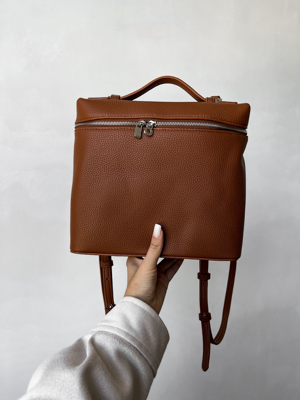 Жіноча брендова сумка Лоро Піано / стильна жіноча сумочка на ремені, фото 1