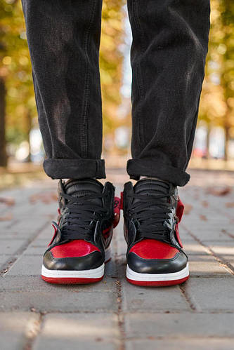 Air jordan 1 sales bred off white