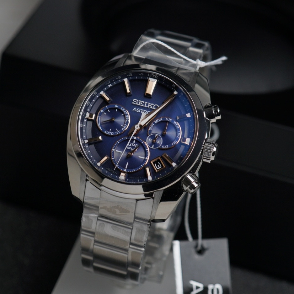 Seiko Astron SSH049J1 GPS Solar Dual Time ID 1978697512